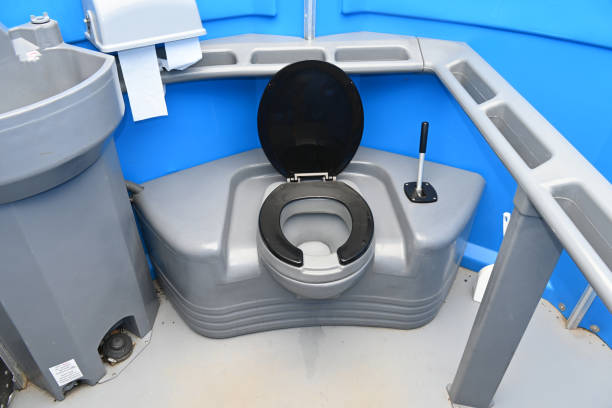 Portable Toilet Options We Offer in Forest City, FL