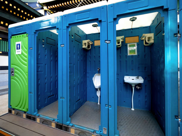 Best Construction site porta potty rental  in Forest City, FL